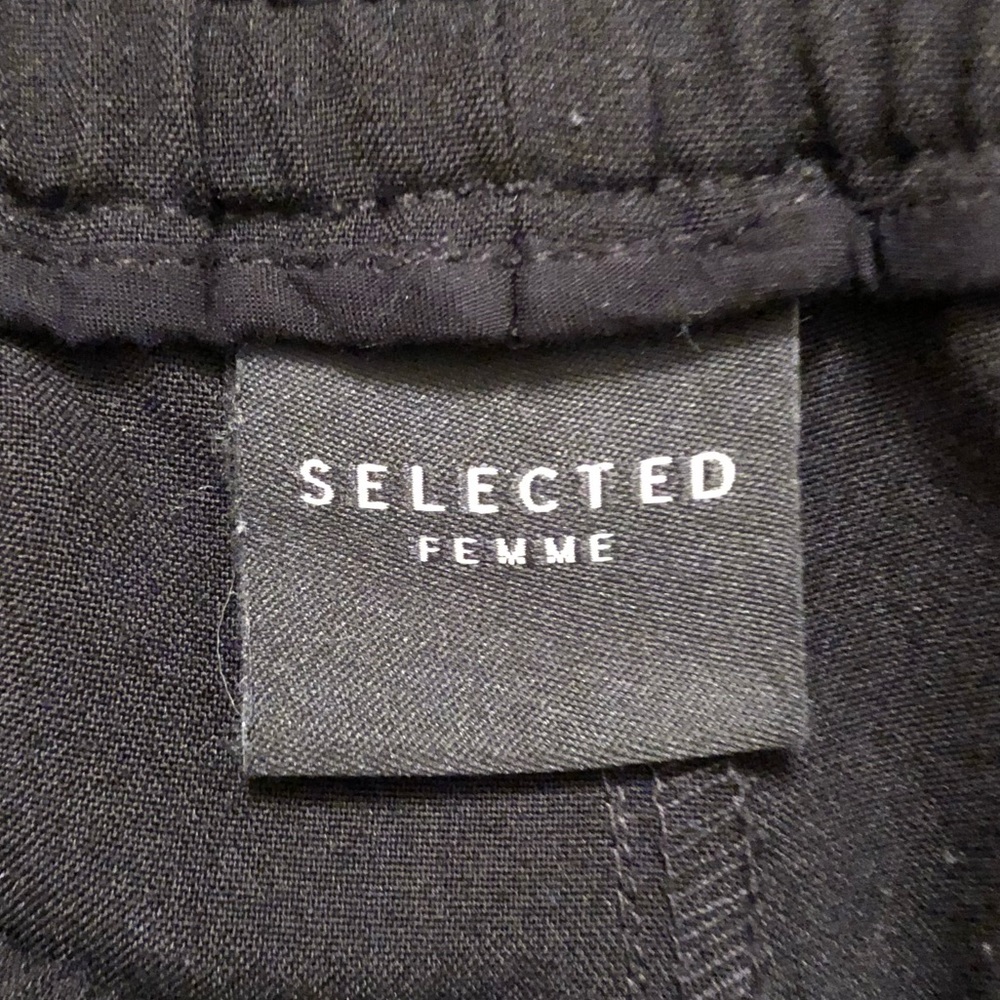 EUC Black Pants - Picture 4 of 6